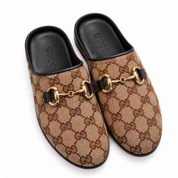 Gucci Women&rsquo;s Mule with Horsebit